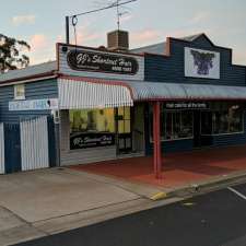 Short Cut Hair & Beauty | 24 William St, Crows Nest QLD 4355, Australia