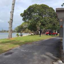 Adams Beach Camping Ground | Ballow Rd, Stradbroke Island QLD 4183, Australia