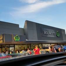 Woolworths Young | 263 Boorowa St, Young NSW 2594, Australia