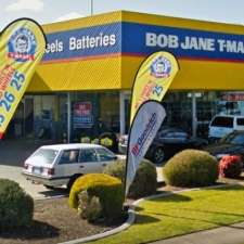 Bob Jane T-Marts | 33 Hammond Ave, Wagga Wagga NSW 2650, Australia