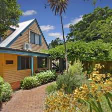 THE African Cottage & The Rondawel | 943 Maleny - Montville Rd, Balmoral Ridge QLD 4552, Australia