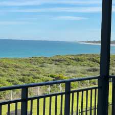 Ledge Ocean View Escape | 9/2 Robertson Rd, Ledge Point WA 6043, Australia