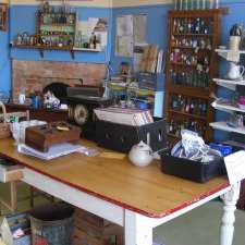 Antiques Bottles Collectables shop | 144 High St, Avoca VIC 3467, Australia