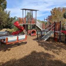 Country Club Drive Playground | 25 Country Club Dr, Chirnside Park VIC 3116, Australia