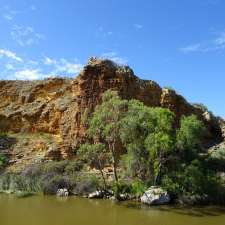 Bowhill General Store | 28 Chucka Bend Rd, Bowhill SA 5238, Australia