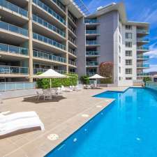 Pacific Suites Canberra | 100 Northbourne Ave, Canberra ACT 2601, Australia