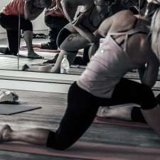 ensō yoga - hot yoga & massage | D8 17/13 Bunker Rd, Victoria Point QLD 4165, Australia