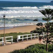 Dixon Park Surf Life Saving Club | 20 Ocean St, Merewether NSW 2291, Australia