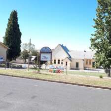 Adelong Public School | 50 Gilmore St, Adelong NSW 2729, Australia