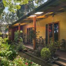 Max’s Retreat | 9 Station Rd, Red Hill VIC 3937, Australia