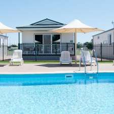 Berri Riverside Holiday Park | 87 Riverview Dr, Berri SA 5343, Australia