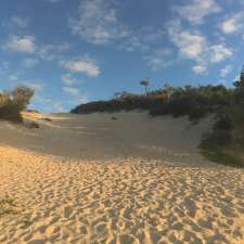 Deadmans Beach Foreshore | 9 Cutter St, Point Lookout QLD 4183, Australia