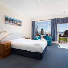 Blue Seas Motel | 7 Gloucester Terrace, Port Lincoln SA 5606, Australia