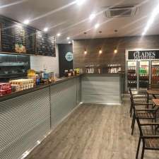 The Glades Fish & Chips | Unit C4/40 Rodgers Cl, Byford WA 6122, Australia