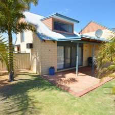 Kalbarri Blue Ocean Villas | 22 Mortimer St, Kalbarri WA 6536, Australia