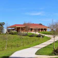 Clare View Accommodation | Spring Gully Rd, Clare SA 5453, Australia