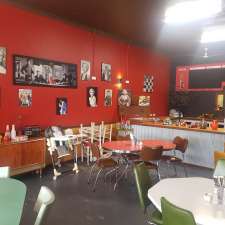 Happy's Country Diner | 11 Lowood Rd, Mount Barker WA 6323, Australia