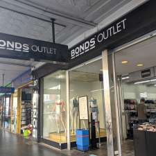 Bonds Outlet Prahran | Clothing store | 287 Chapel St, Prahran VIC 3181, Australia