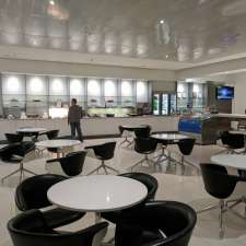 Qantas International Business Lounge | 1, Airport Dr, Tullamarine VIC 3045, Australia