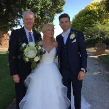 Chris Slater marriage celebrant | Herbert St, Mornington VIC 3931, Australia