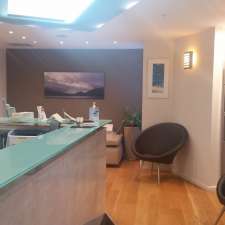 New Quay Dental Cosmetics | 19 Aquitania Way, Docklands VIC 3008, Australia