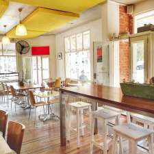 Hubbles Yard Cafe | 50 George St, East Fremantle WA 6158, Australia