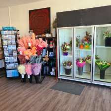 Natibloom florist | 1/71 John St, The Oaks NSW 2570, Australia