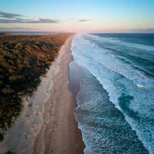 Binn Beach Campground | Pearl Point Track, Bemm River VIC 3889, Australia