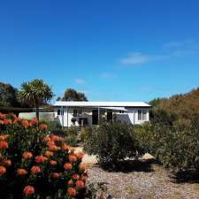 Linger Longer Accommodation SA | 53/57 Mentone Rd E, Hayborough SA 5211, Australia