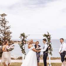 Weddings By Sunnie | Captain Sturt Parade, Hindmarsh Island SA 5214, Australia