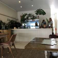 Bellejuna Cafe | 9/1 King St, Cotton Tree QLD 4558, Australia