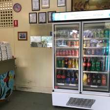 Fairhills Fish & Chippery | 14 Manuka Dr, Ferntree Gully VIC 3156, Australia