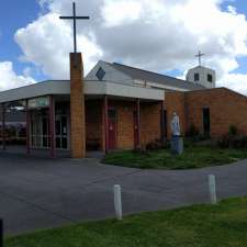 Corpus Christi Catholic Church Kingsville | 376 Geelong Rd, West Footscray VIC 3012, Australia