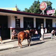 Barmah Pub | 1 Maloney St, Barmah VIC 3639, Australia