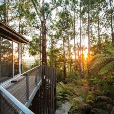 Billabong Falls | 1 Holden Rd, Olinda VIC 3788, Australia