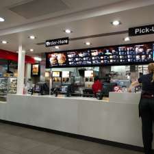 McDonald's Windsor | Windsor Road, cnr Groves Ave, Windsor NSW 2756, Australia