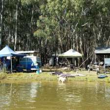 Johnzyz Camp Site | Koonoomoo VIC 3644, Australia