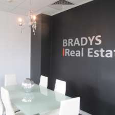 BRADYS Real Estate | 24 Gibraltar St, Bungendore NSW 2621, Australia