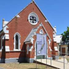Murchison Uniting Church | 2 Impey St, Murchison VIC 3610, Australia