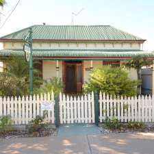 Emaroo Argent Cottage St Broken Hill | 511 Argent St, Broken Hill NSW 2880, Australia