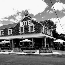 Inverleigh Hotel | 1 High St, Inverleigh VIC 3321, Australia