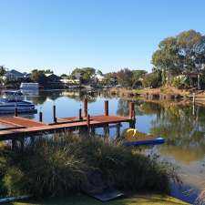 Wisteria Waters Holiday Retreat | 20 Sun Land Ave, South Yunderup WA 6208, Australia