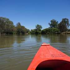 Murray River Canoe Hire - 301 Macauley St, South Albury NSW 2640, Australia