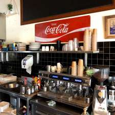 Queen Street cafe | 12 Elizabeth St, Croydon SA 5008, Australia