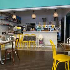 Maman Bar & Kitchen Port Douglas | 6 Grant St, Port Douglas QLD 4877, Australia