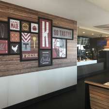 KFC Carrum Downs | 1255 Frankston - Dandenong Rd, Carrum Downs VIC 3201, Australia