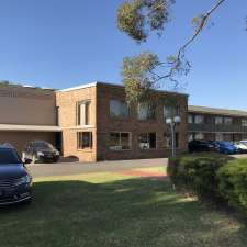 Peninsula Motor Inn | Mornington-Tyabb Rd, Tyabb VIC 3913, Australia