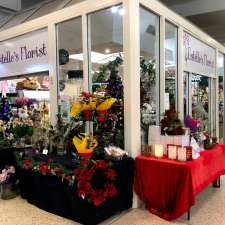 Estelle's Florist | Hibiscus Shopping Town . Shop, 12 Leanyer Dr, Leanyer NT 0812, Australia