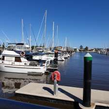 Sunshine Coast Yacht Club | 33 Parkyn Parade, Mooloolaba QLD 4557, Australia
