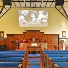 St David's Presbyterian Church | 46 Mary St, Mount Lofty QLD 4350, Australia